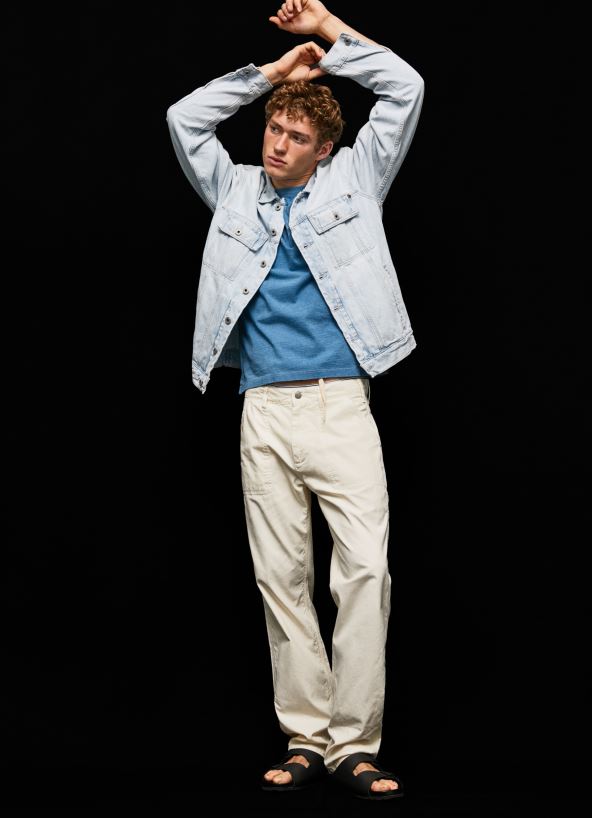 ivory_newton_worker_cargo_pants_pepe_jeans_l20f2f1123_men.jpg Ivory Newton Worker Cargo Pants Pepe Jeans L20F2F1123 Men - Image 1