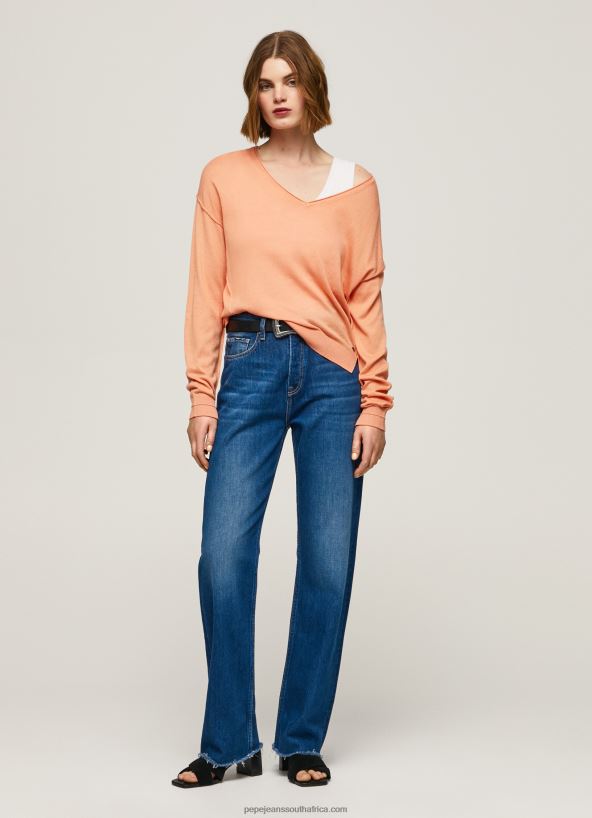 peach_v_neckline_relaxed_fit_jersey_pepe_jeans_l20f2f241_women.jpg Peach V Neckline Relaxed Fit Jersey Pepe Jeans L20F2F241 Women - Image 1